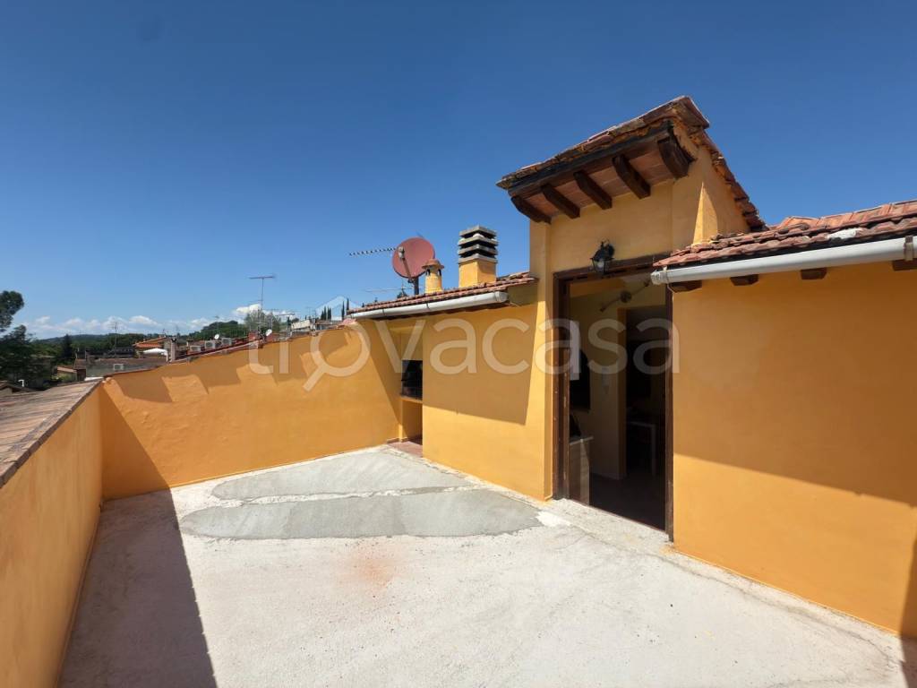 casa indipendente in vendita a Scandicci in zona San Vincenzo a Torri