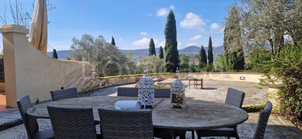 casa indipendente in vendita a Scandicci