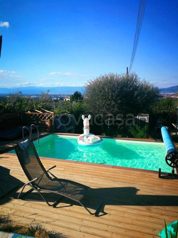 casa indipendente in vendita a Scandicci