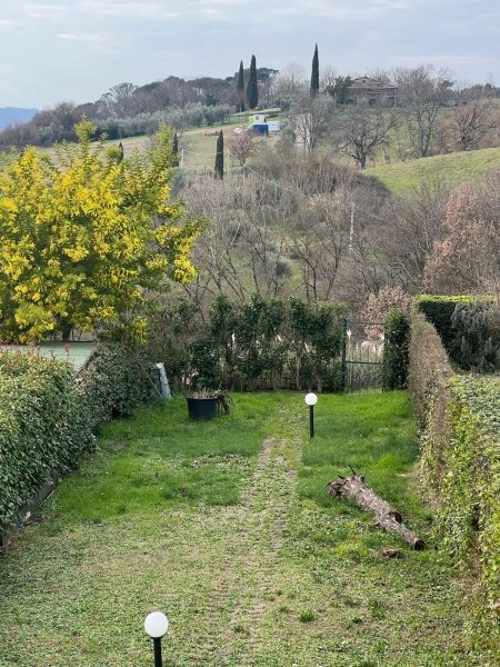 casa indipendente in vendita a Scandicci in zona San Vincenzo a Torri