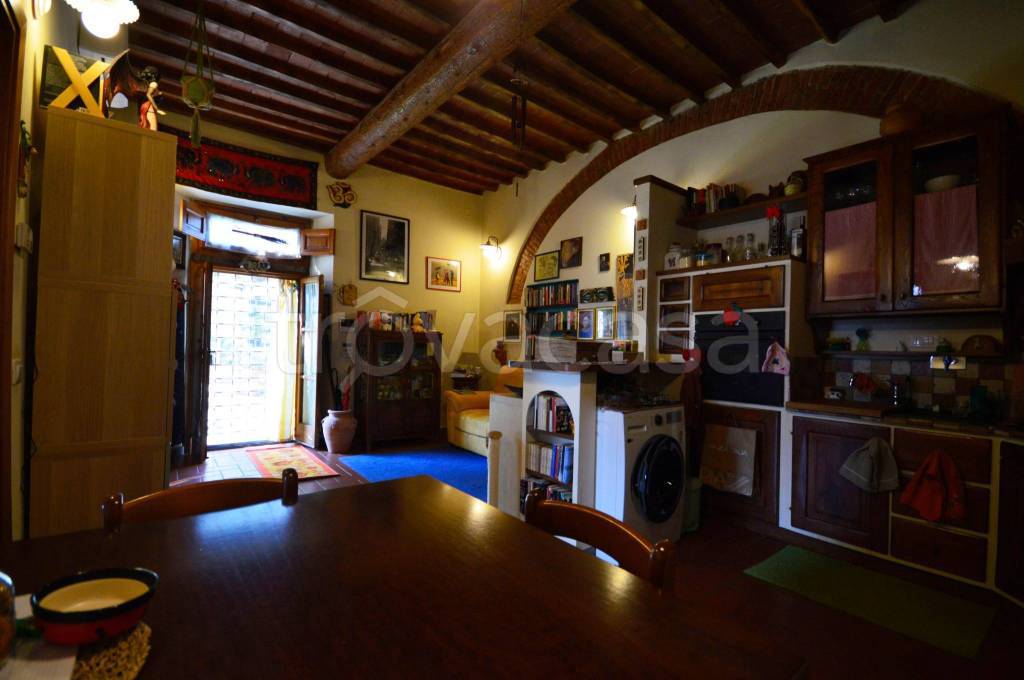 appartamento in vendita a Scandicci in zona Badia a Settimo