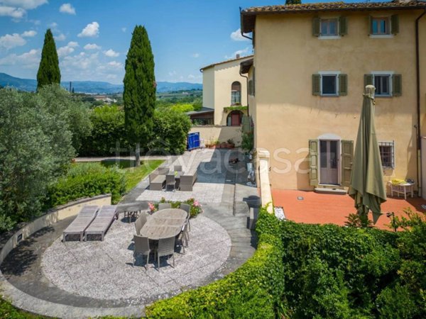 casa indipendente in vendita a Scandicci