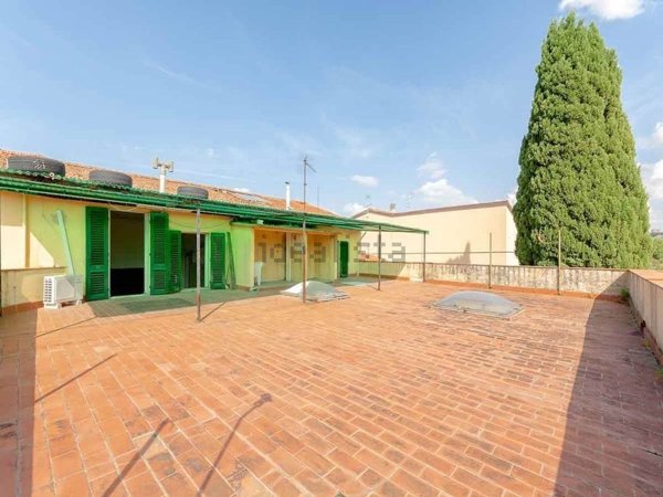 casa semindipendente in vendita a Scandicci in zona Casellina