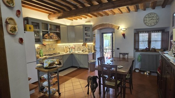 casa indipendente in vendita a Scandicci