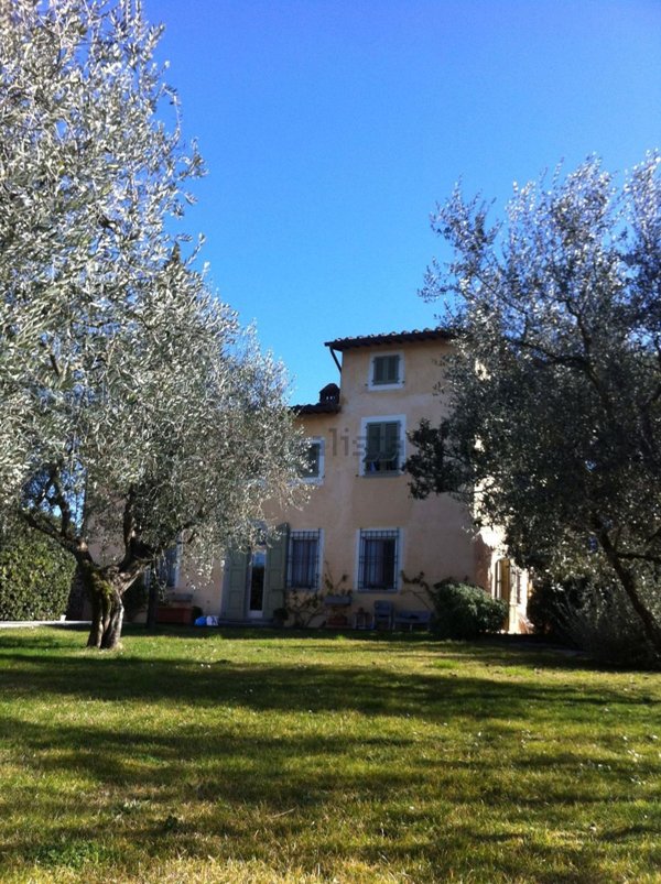casa indipendente in vendita a Scandicci