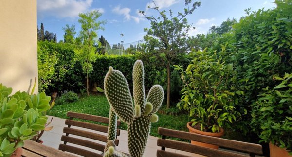 casa indipendente in vendita a Scandicci