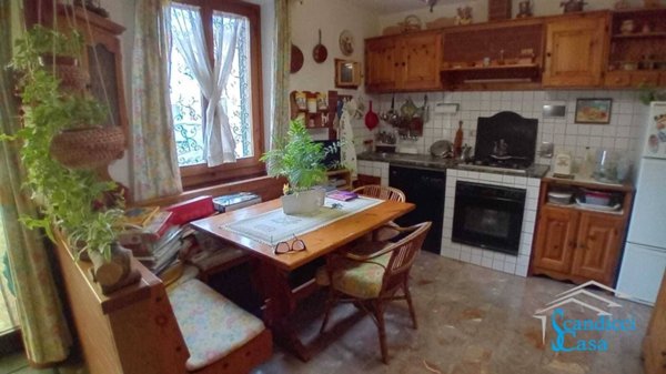 casa indipendente in vendita a Scandicci in zona Ponte a Greve