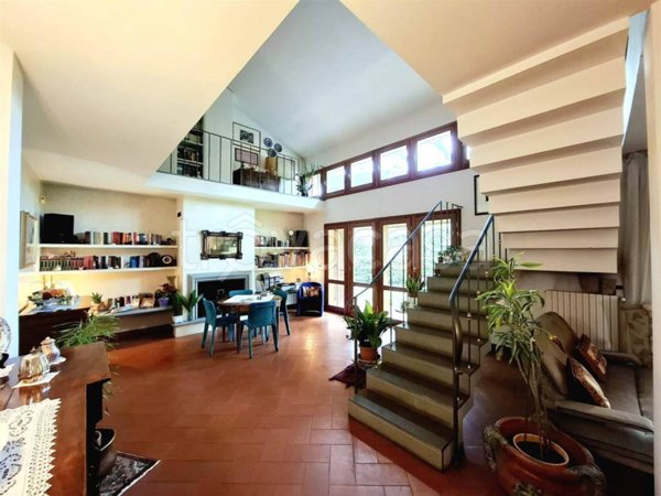 casa indipendente in vendita a Scandicci in zona Rinaldi