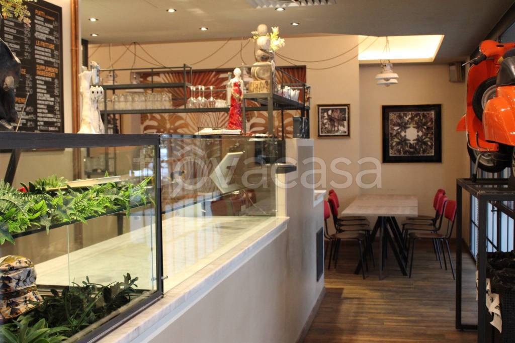 negozio in vendita a Scandicci