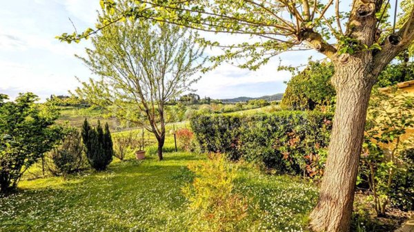 casa indipendente in vendita a Scandicci