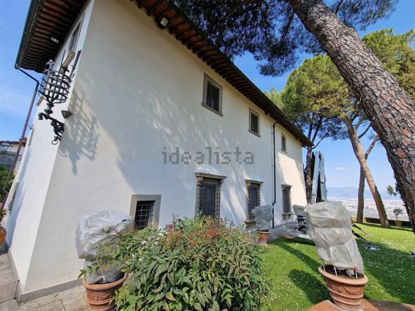 villa in vendita a Scandicci
