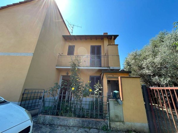 casa indipendente in vendita a Scandicci in zona Casellina