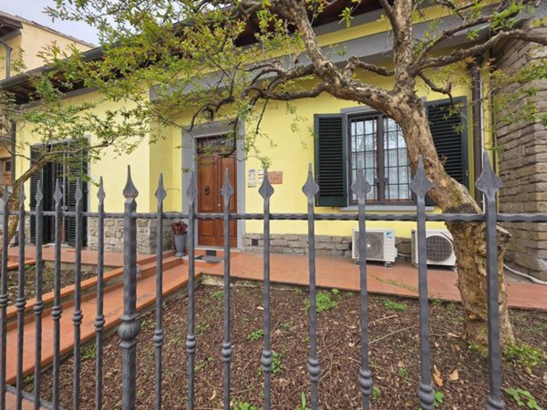 casa indipendente in vendita a Scandicci in zona Casellina