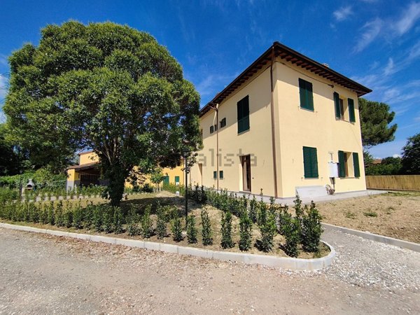 appartamento in vendita a Scandicci in zona Badia a Settimo
