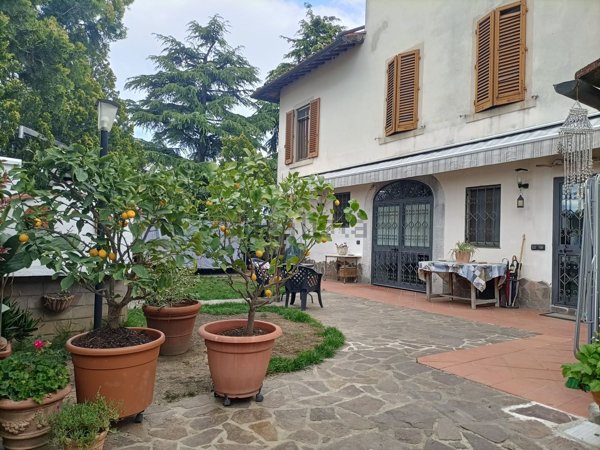 appartamento in vendita a Scandicci in zona Badia a Settimo