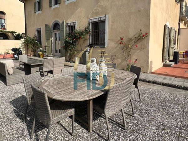 casa indipendente in vendita a Scandicci in zona Mosciano