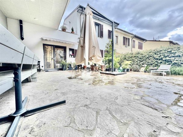 casa indipendente in vendita a Scandicci