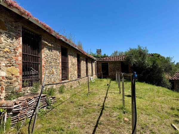 casa indipendente in vendita a Scandicci in zona Mosciano