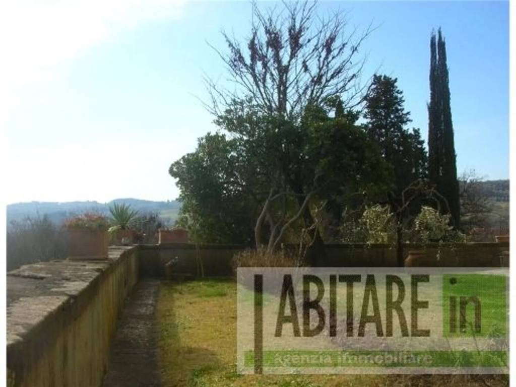 casa indipendente in vendita a Scandicci in zona San Vincenzo a Torri