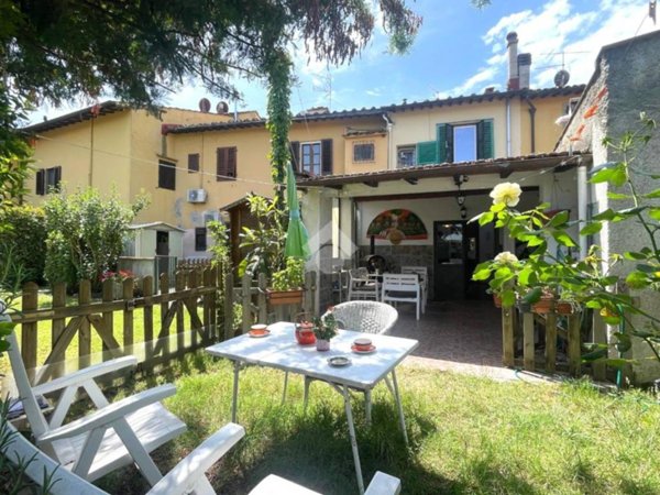 casa indipendente in vendita a Scandicci in zona Casellina