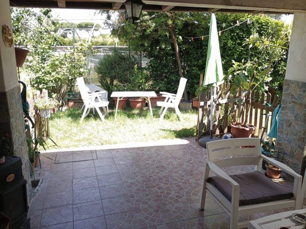 casa indipendente in vendita a Scandicci in zona Casellina
