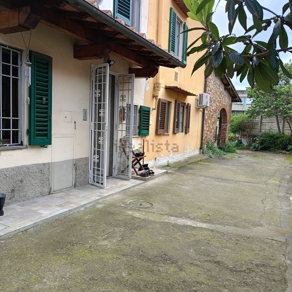 casa indipendente in vendita a Scandicci in zona Casellina
