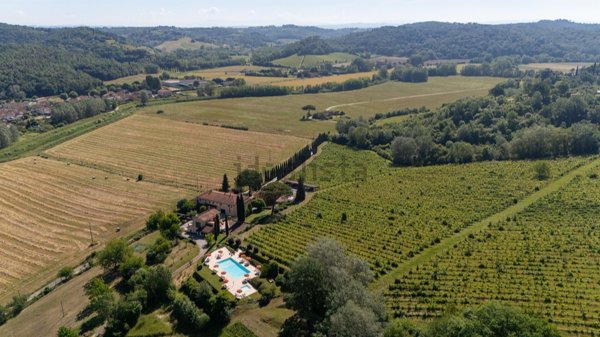 azienda agricola in vendita a Scandicci