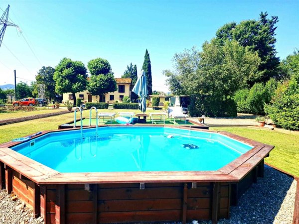 casa semindipendente in vendita a Scandicci in zona Badia a Settimo