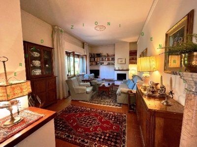 casa indipendente in vendita a Scandicci