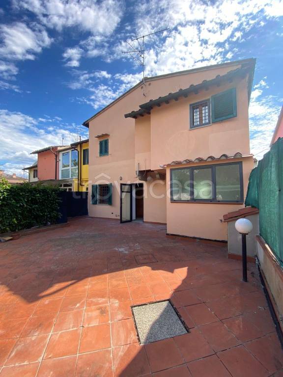 casa indipendente in vendita a Scandicci