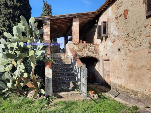 casale in vendita a Scandicci in zona San Martino alla Palma