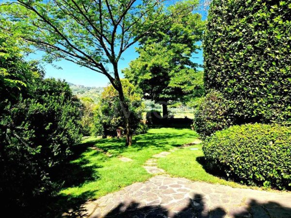 casa indipendente in vendita a Scandicci in zona San Martino alla Palma