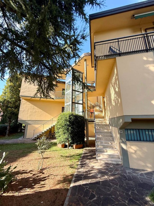 appartamento in vendita a Scandicci in zona San Giusto