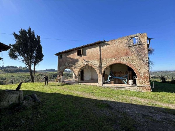 casa indipendente in vendita a Scandicci in zona San Vincenzo a Torri