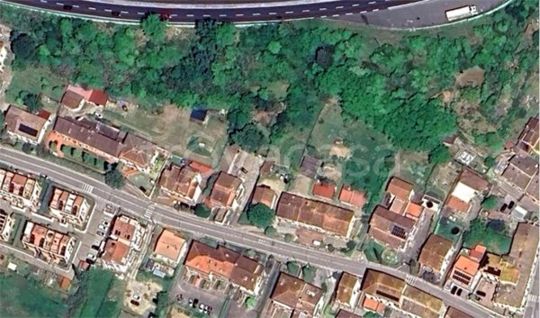 pentavano in vendita a Scandicci in zona San Vincenzo a Torri