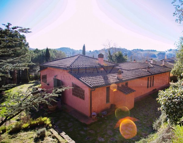 casa indipendente in vendita a Scandicci