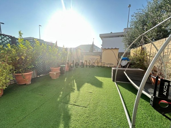 casa indipendente in vendita a Scandicci