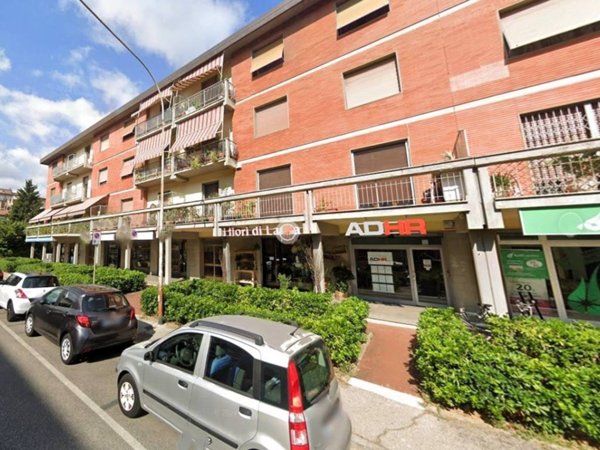 negozio in vendita a Scandicci