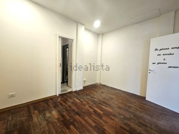 negozio in vendita a Scandicci