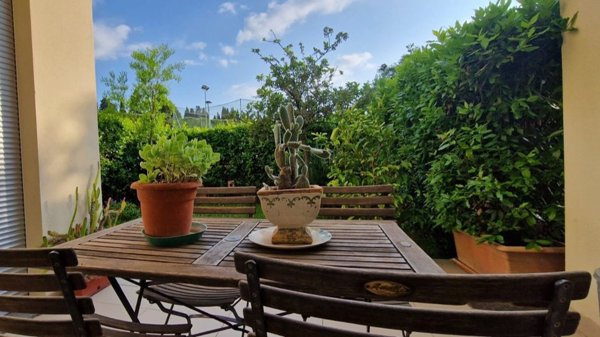 casa indipendente in vendita a Scandicci