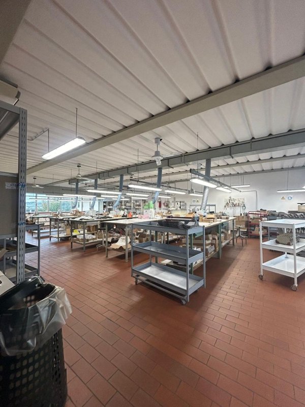 ufficio in vendita a Scandicci