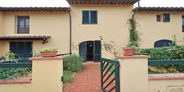 quadrivano in vendita a Scandicci in zona San Vincenzo a Torri