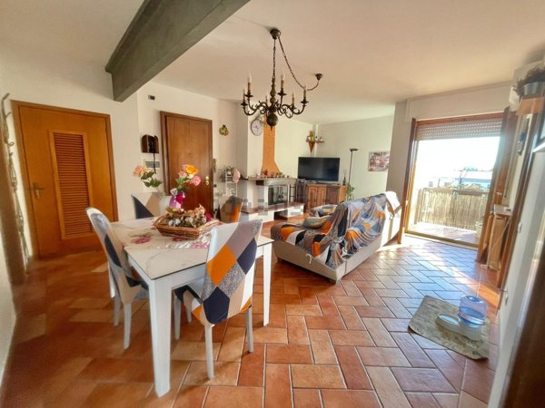 appartamento in vendita a Scandicci in zona Badia a Settimo