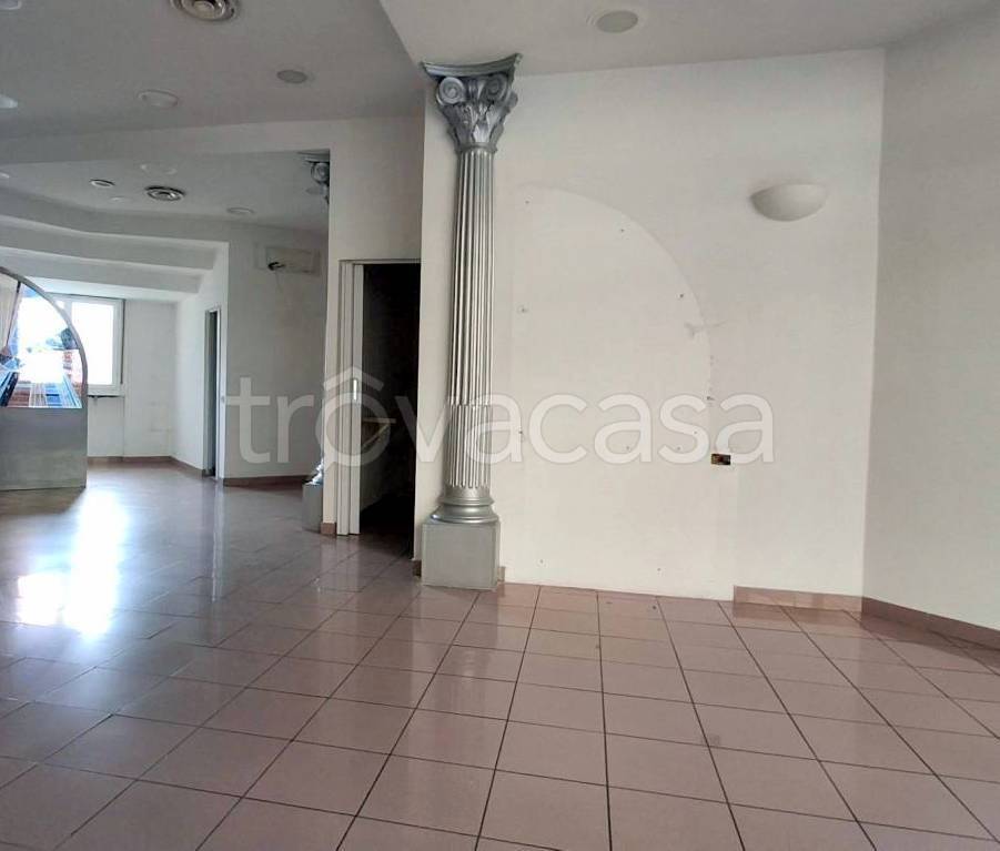 negozio in vendita a Scandicci