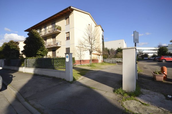 ufficio in vendita a Scandicci in zona Casellina
