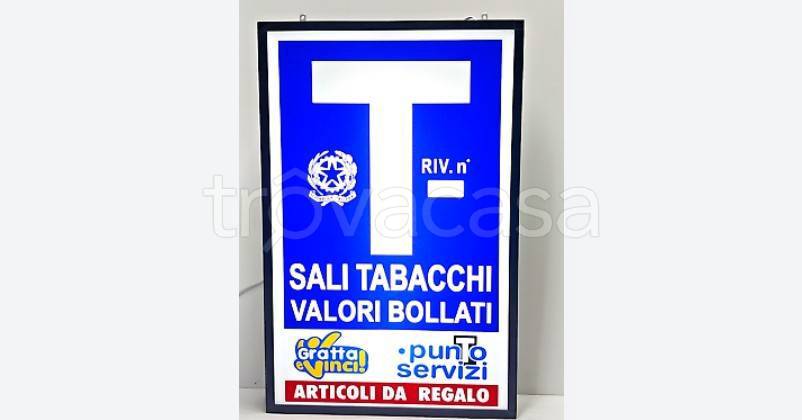 negozio in vendita a Scandicci