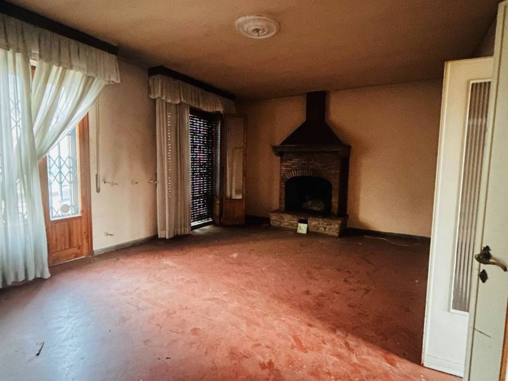 casa indipendente in vendita a Scandicci in zona Casellina