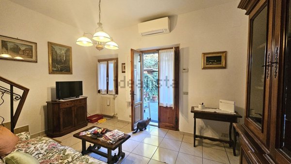 casa indipendente in vendita a Scandicci in zona San Colombano