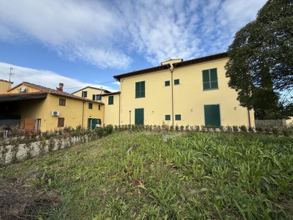 casa indipendente in vendita a Scandicci