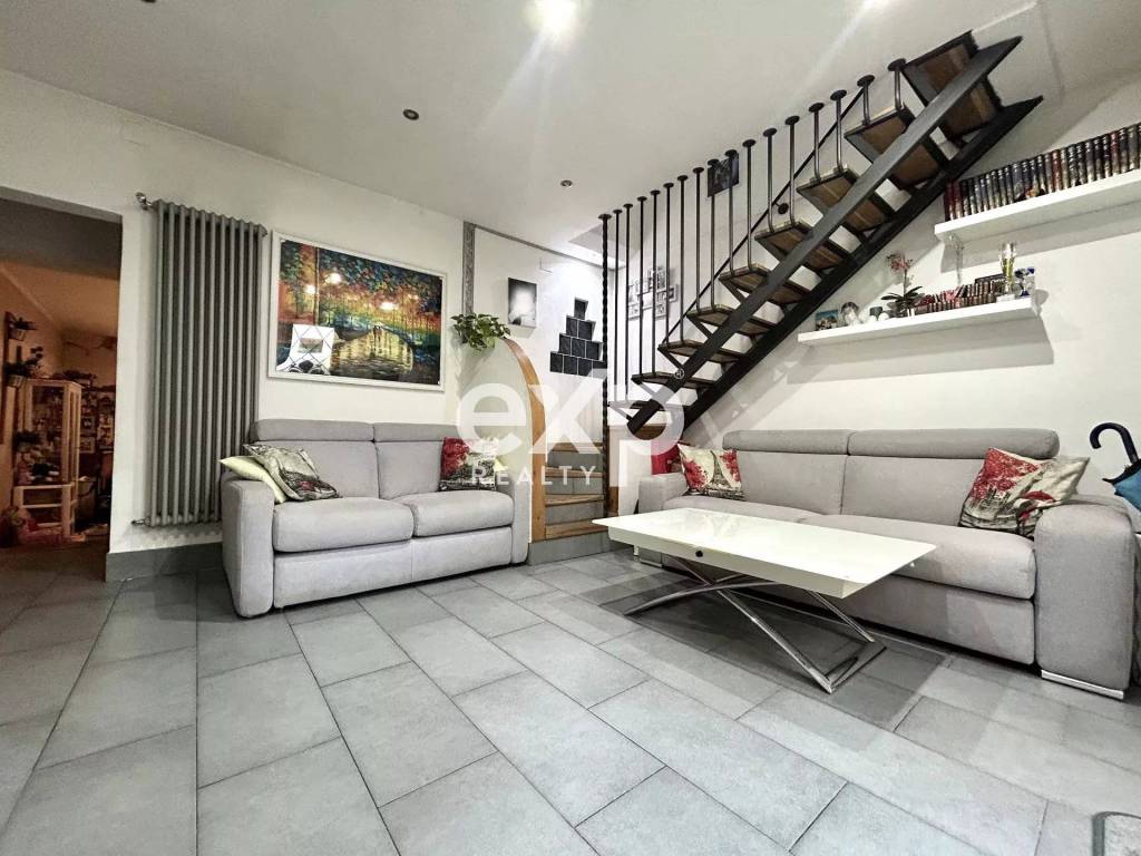 casa indipendente in vendita a Scandicci